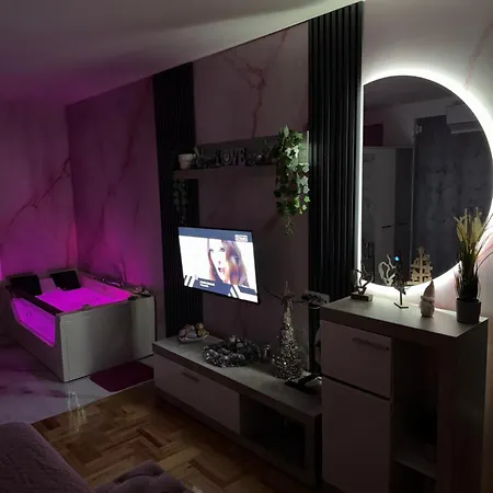 Apartman Spanish 3 Ni